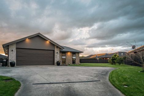 Photo of property in 23 Tiaki Way, Cambridge, 3434