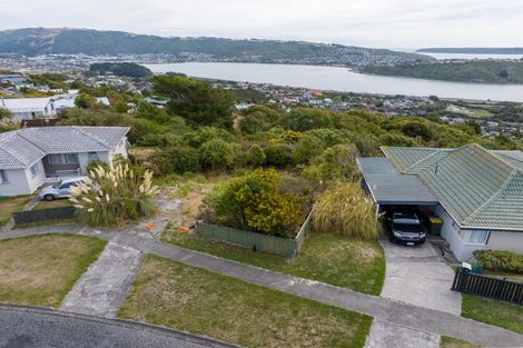 Photo of property in 17 Almora View, Ascot Park, Porirua, 5024