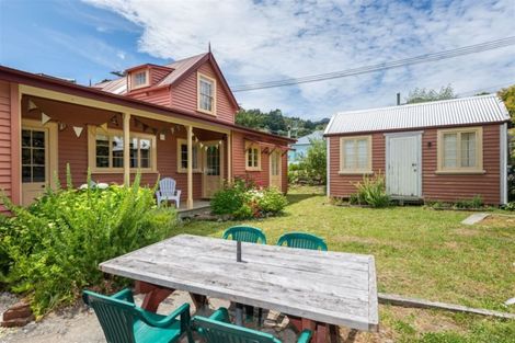 Photo of property in 38 Rue Balguerie, Akaroa, 7520