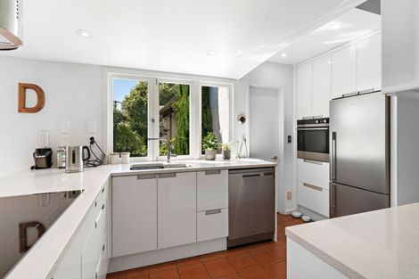 Photo of property in 32 Papawai Road, Papawai, Greytown, 5794