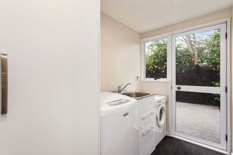 Photo of property in 25 Kedleston Drive, Avonhead, Christchurch, 8042