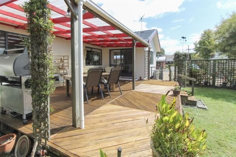 Photo of property in 6a Holden Avenue, Holdens Bay, Rotorua, 3010