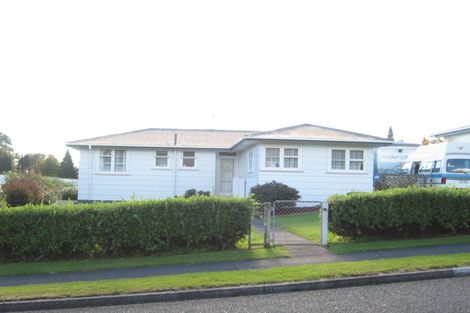Photo of property in 22 Kea Place, Tokoroa, 3420
