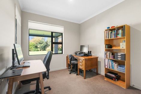 Photo of property in 9 Rexwood Estate, Carterton, 5713