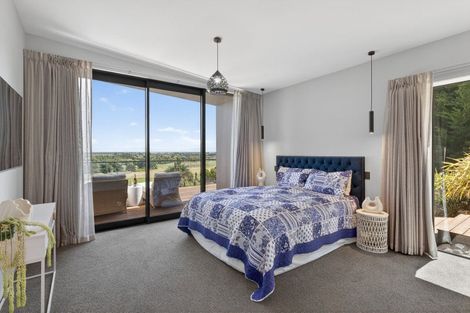 Photo of property in 13 Redmund Spur Road, Kennedys Bush, Christchurch, 8025