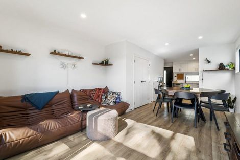 Photo of property in 11/63 Hillcrest Avenue, Hillcrest, Auckland, 0627