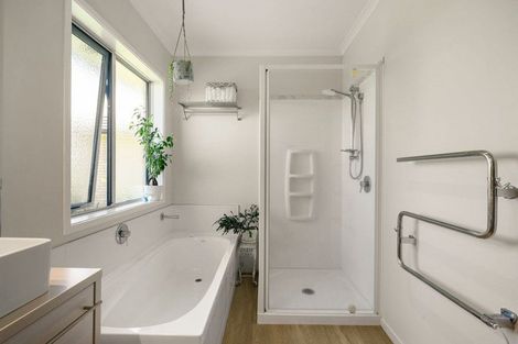 Photo of property in 11 Shadbolt Drive, Leamington, Cambridge, 3432