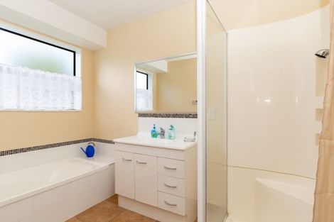 Photo of property in 40 Forest Drive, Parklands, Christchurch, 8083