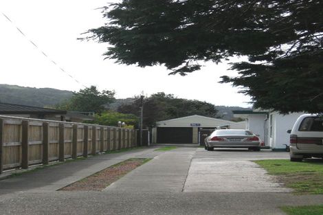 Photo of property in 2/36 Garden Road, Avalon, Lower Hutt, 5011