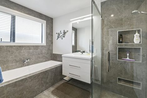 Photo of property in 64 Pinehurst Crescent, Morrinsville, 3300