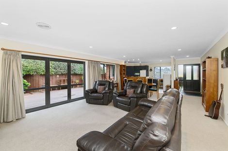 Photo of property in 13 Brandon Street, Otaki, 5512