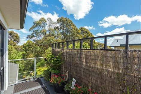 Photo of property in 60 Ruapehu Drive, Fitzherbert, Palmerston North, 4410