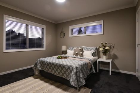 Photo of property in 2 Amokura Crescent, Flagstaff, Hamilton, 3210