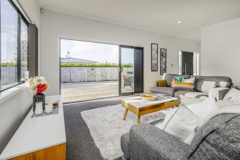 Photo of property in 7b Church Street, Tuakau, 2121