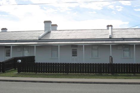 Photo of property in 92-98 High Street, Waimate, 7924