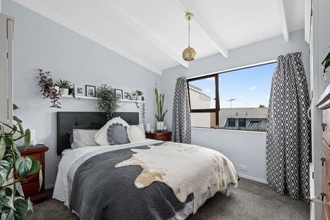 Photo of property in 18 Kauri Crescent, Snells Beach, 0920