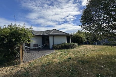 Photo of property in 34 Blue Gum Place, New Brighton, Christchurch, 8083