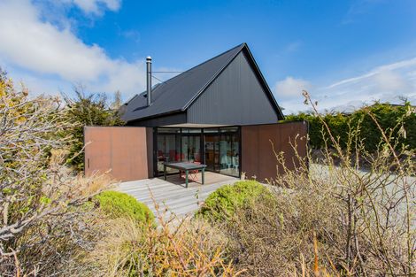 Photo of property in 17 D'archiac Drive, Lake Tekapo, 7999