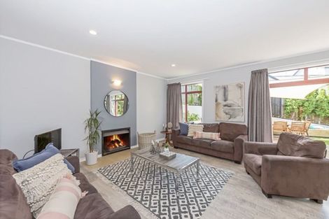 Photo of property in 18 Castaway Place, Gulf Harbour, Whangaparaoa, 0930
