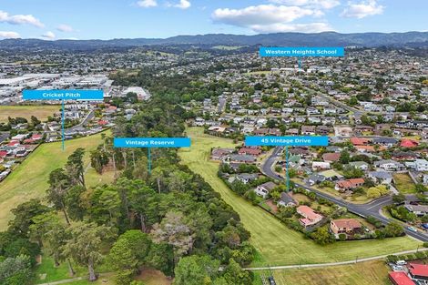 Photo of property in 45 Vintage Drive, Henderson, Auckland, 0612