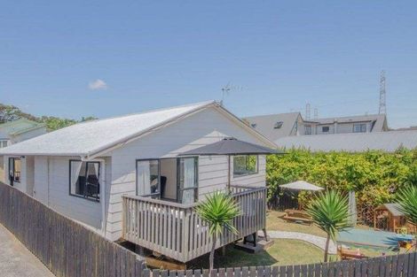 Photo of property in 76a Panorama Road, Mount Wellington, Auckland, 1060