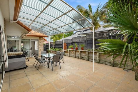 Photo of property in 4 Hendrika Court, Hobsonville, Auckland, 0618
