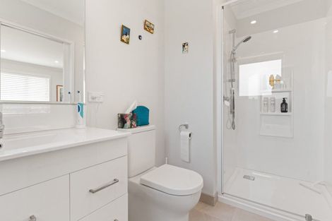 Photo of property in 2 Maple Grove, Solway, Masterton, 5810