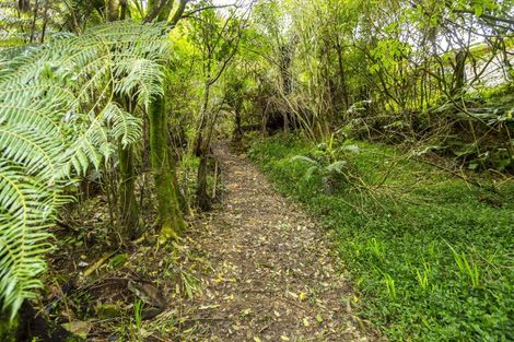 Photo of property in 144 Pinehaven Road, Pinehaven, Upper Hutt, 5019