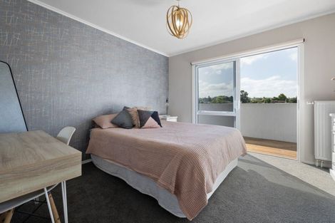 Photo of property in 1 Morrow Avenue, St Andrews, Hamilton, 3200