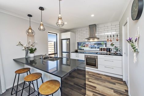 Photo of property in 28 Reuben Avenue, Rolleston, 7615