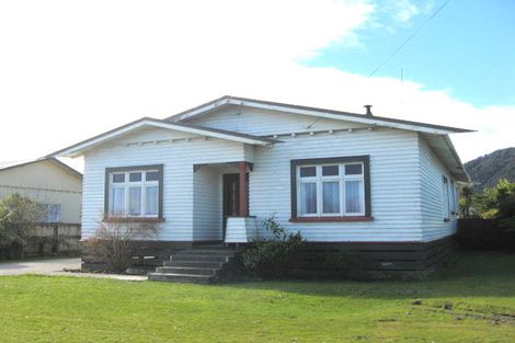 Photo of property in 27 Nelson Quay, Cobden, Greymouth, 7802