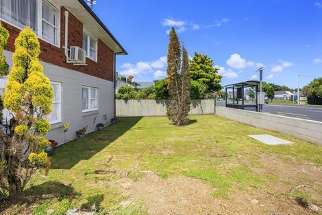 Photo of property in 1/100 Saint Lukes Road, Sandringham, Auckland, 1025