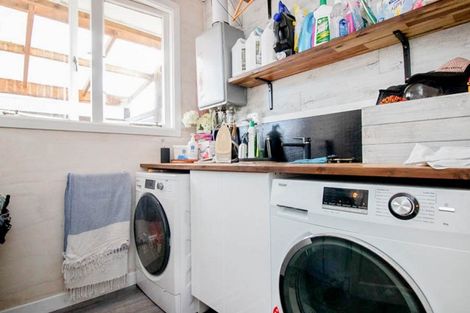 Photo of property in 10 Bush Street, Paeroa, 3600