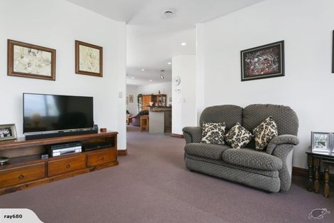 Photo of property in 30 Oaklands Drive, Cambridge, 3434