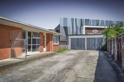 Photo of property in 2/46 Lochee Road, Upper Riccarton, Christchurch, 8041