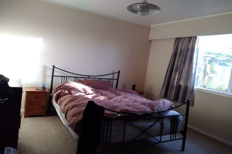 Photo of property in 85 Baylands Drive, Newlands, Wellington, 6037