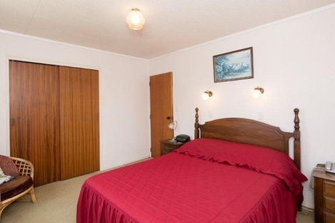 Photo of property in 2 Neil Place, Gate Pa, Tauranga, 3112