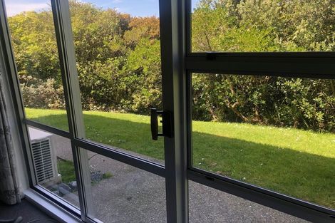 Photo of property in 7 Gillies Place, Ranui, Porirua, 5024