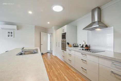 Photo of property in 12 Hakatere Road, Pegasus, 7612