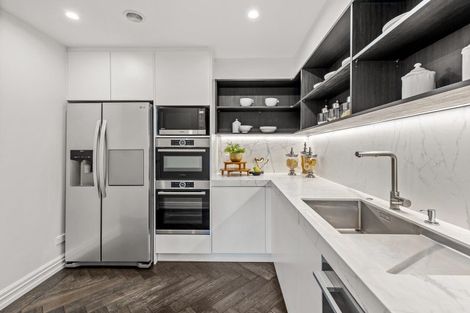 Photo of property in 6 Emily Lane, Greenhithe, Auckland, 0632