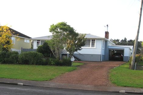 Photo of property in 98 Triangle Road, Massey, Auckland, 0614