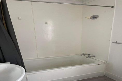 Photo of property in 65 Alma Road, Gonville, Whanganui, 4501