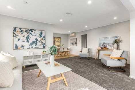 Photo of property in 72 Omapere Street, Whitby, Porirua, 5024