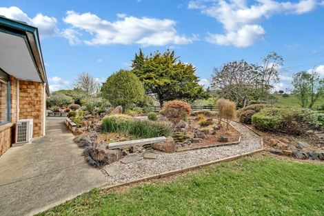 Photo of property in 131 Foster Road, Kumeu, 0891