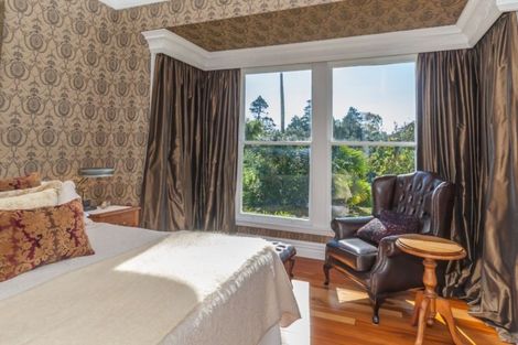 Photo of property in 326 Heatherlea Road East, Levin, 5571