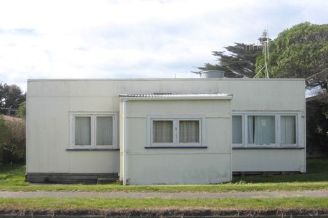 Photo of property in 90 Rua Avenue, Waitarere Beach, Levin, 5510