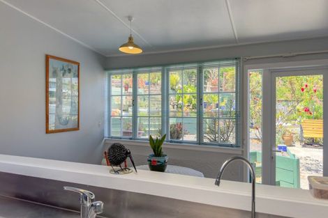 Photo of property in 102 Karaka Road, Thames, 3500