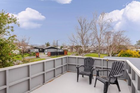 Photo of property in 2 Lomond Place, Tamatea, Napier, 4112