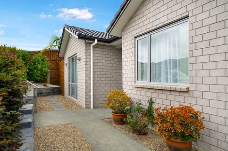 Photo of property in 16 Tararua Street, Massey, Auckland, 0614