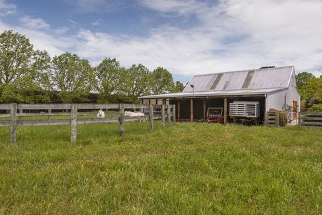 Photo of property in 1592 Tram Road, Swannanoa, Rangiora, 7475
